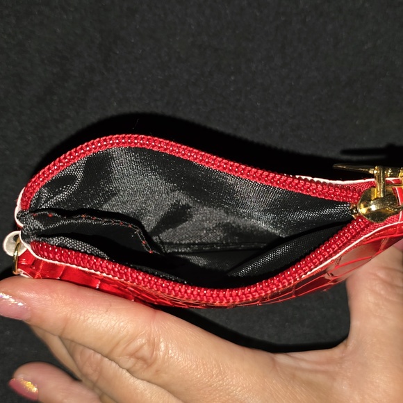 Red Mini Purse - Picture 4 of 4